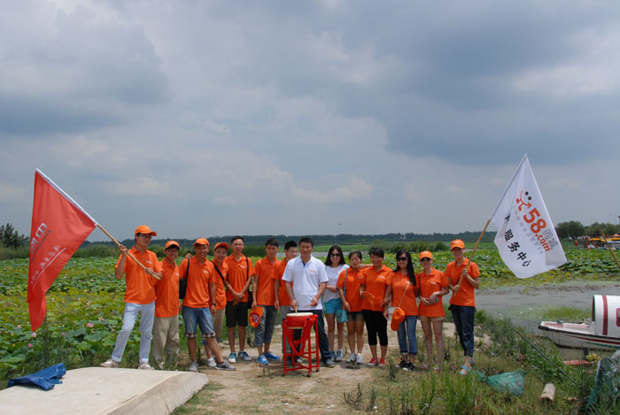 ��ɫ���e(cu��)���ف�һ����Ӱ